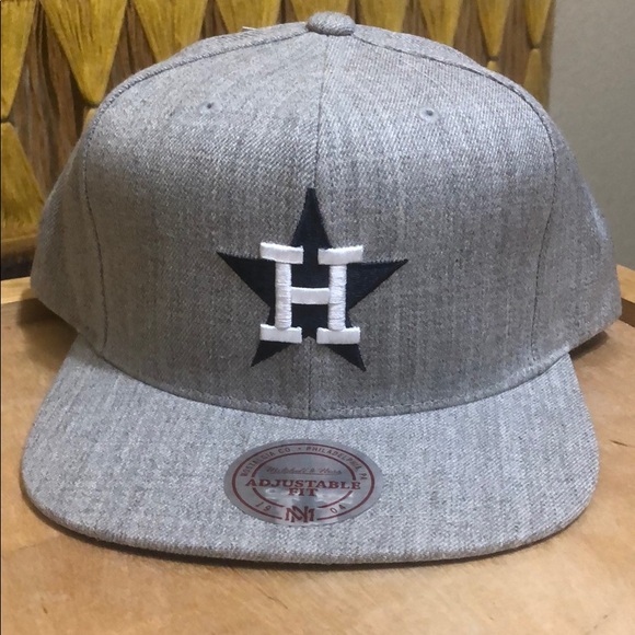 gray astros hat